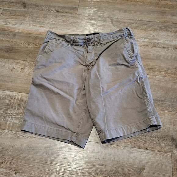 American Eagle Outfitters Next Level Flex Classic Fit Chino Shorts Men's Size 30 - Picture 1 of 7